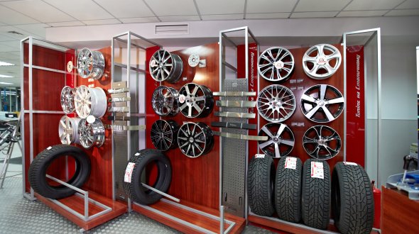 Оригінальні запасні частини та аксесуари