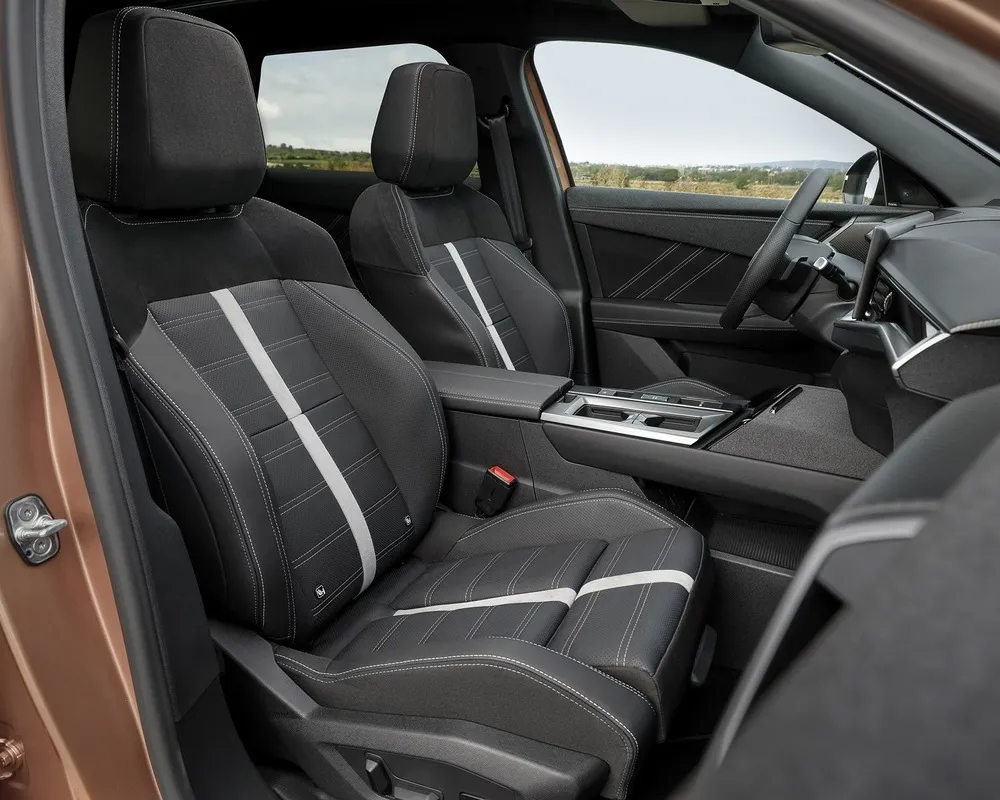 Сидіння Intelli-Seats